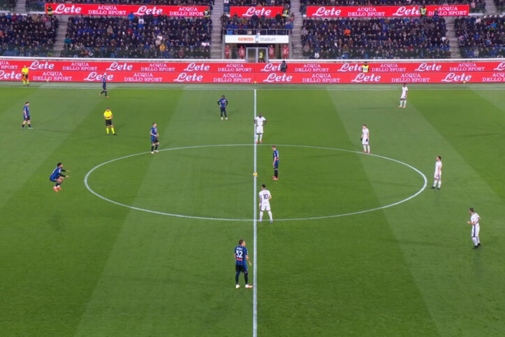 Atalanta-Inter in campo al fischio d'inizio della partita