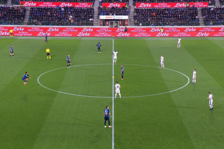 Atalanta-Inter in campo al fischio d'inizio della partita