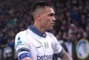 Lautaro Martinez, attaccante dell'Inter, in primo piano
