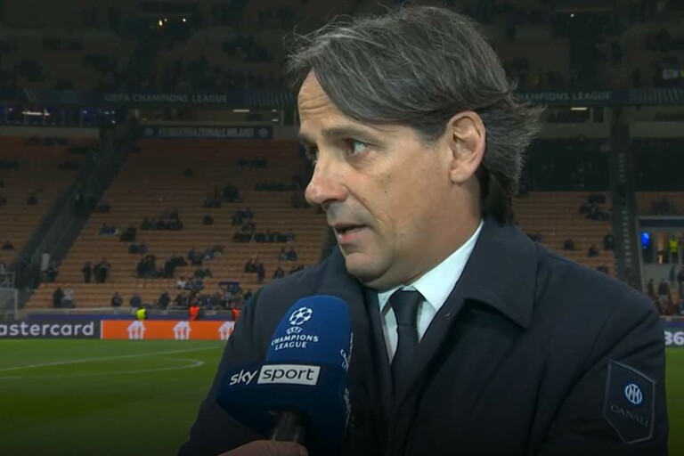 Simone Inzaghi intervistato dopo una partita di Champions League