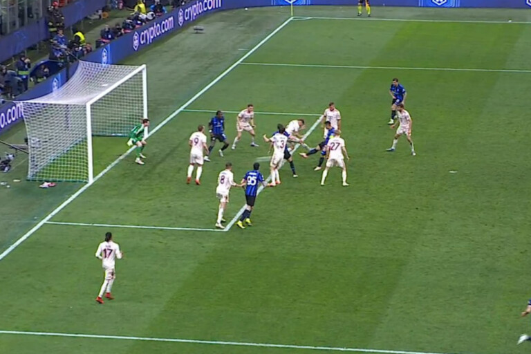 Il gol di Lautaro Martinez in Inter-Bayern Monaco di Champions League