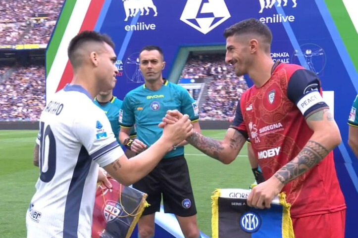 Lautaro Martinez e Deiola prima di Inter-Cagliari