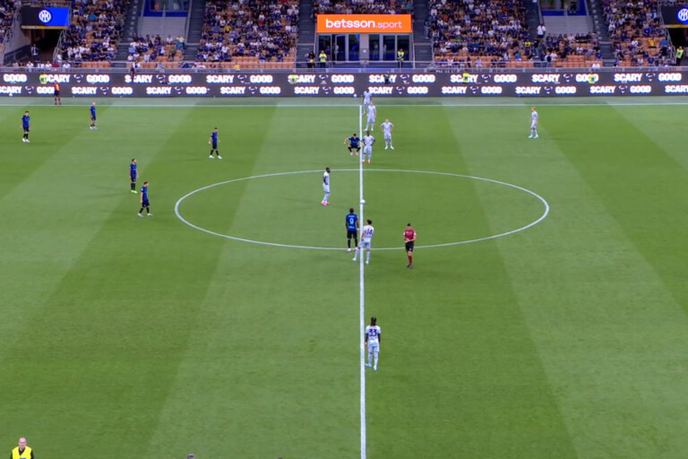 Squadre in campo per Inter-Udinese