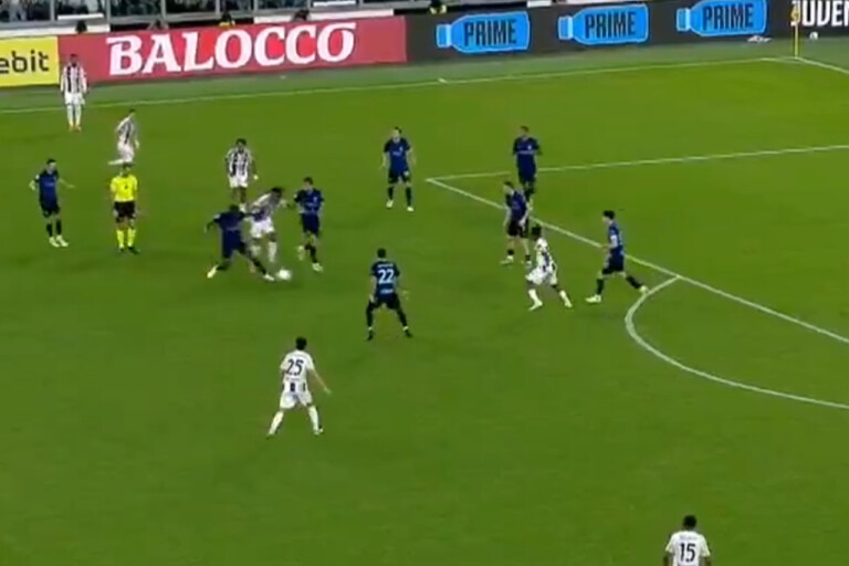 Contatto Thuram-Bonny in Juventus-Inter