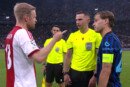 Davy Klaassen e Nicolò Barella prima di Ajax-Inter